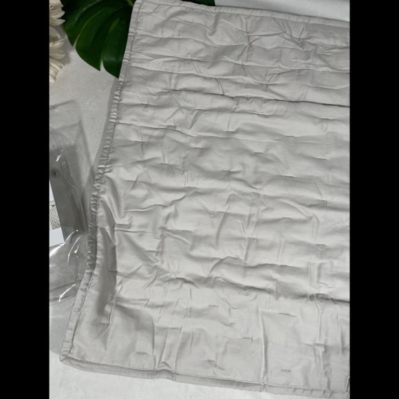 NIB Hotel Collection Opalescent Quilted Euro Sham - Picture 5 of 12
